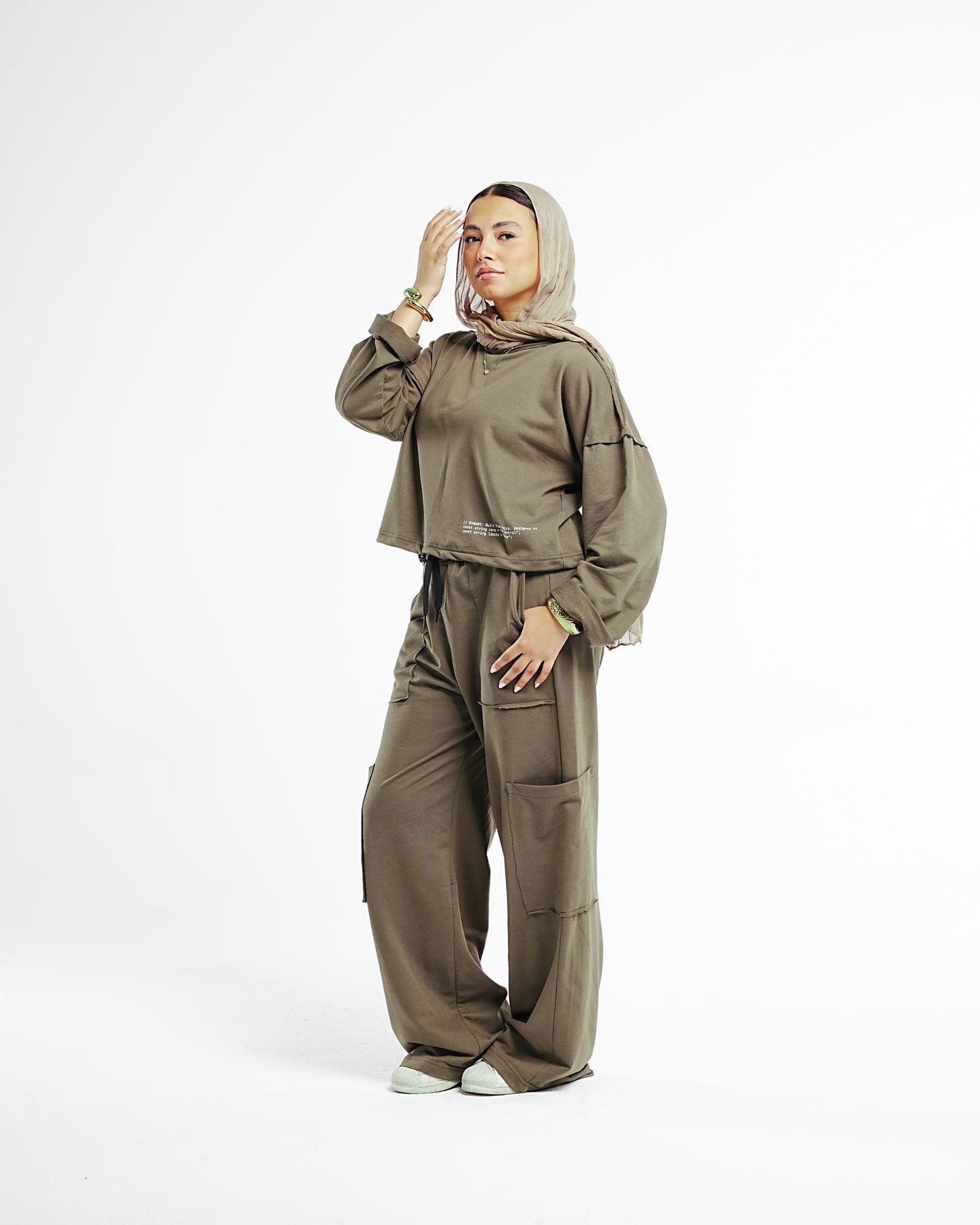 Olive Cropped Set (Tshirt & Pants)