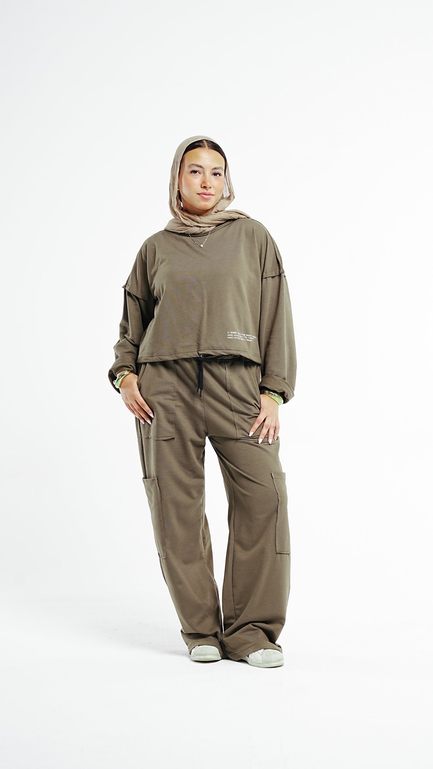 Olive Cropped Set (Tshirt & Pants)