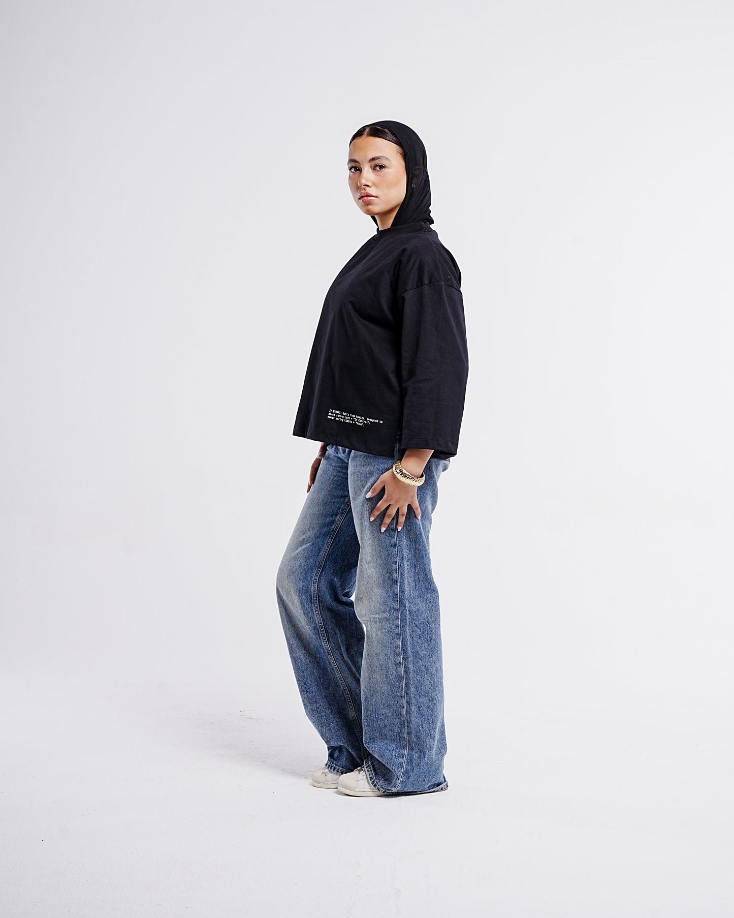 Black Boxy Cropped Tshirt