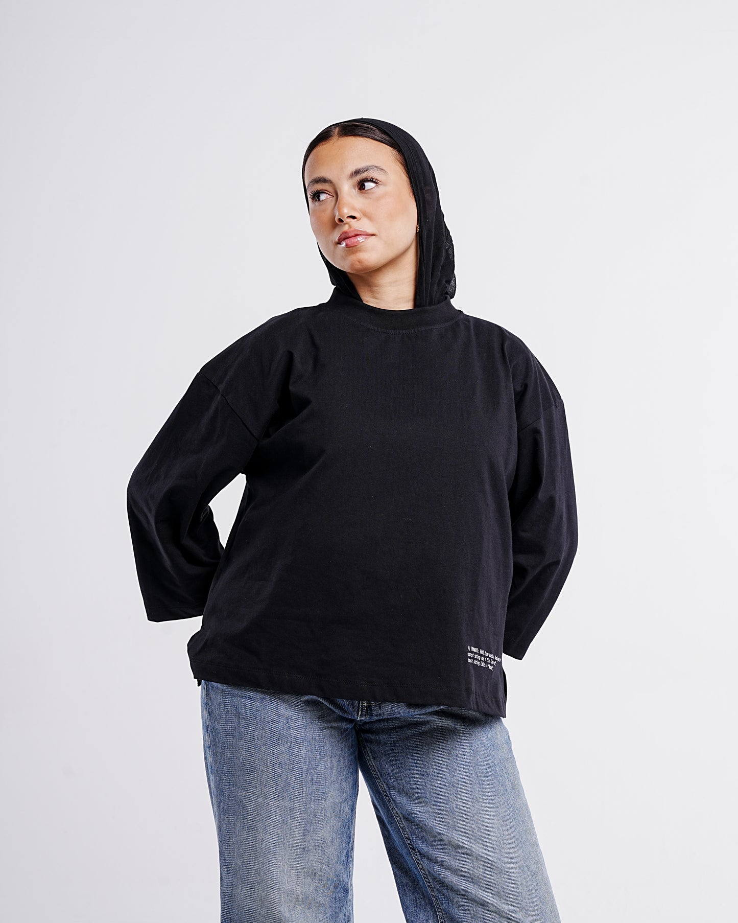 Black Boxy Cropped Tshirt