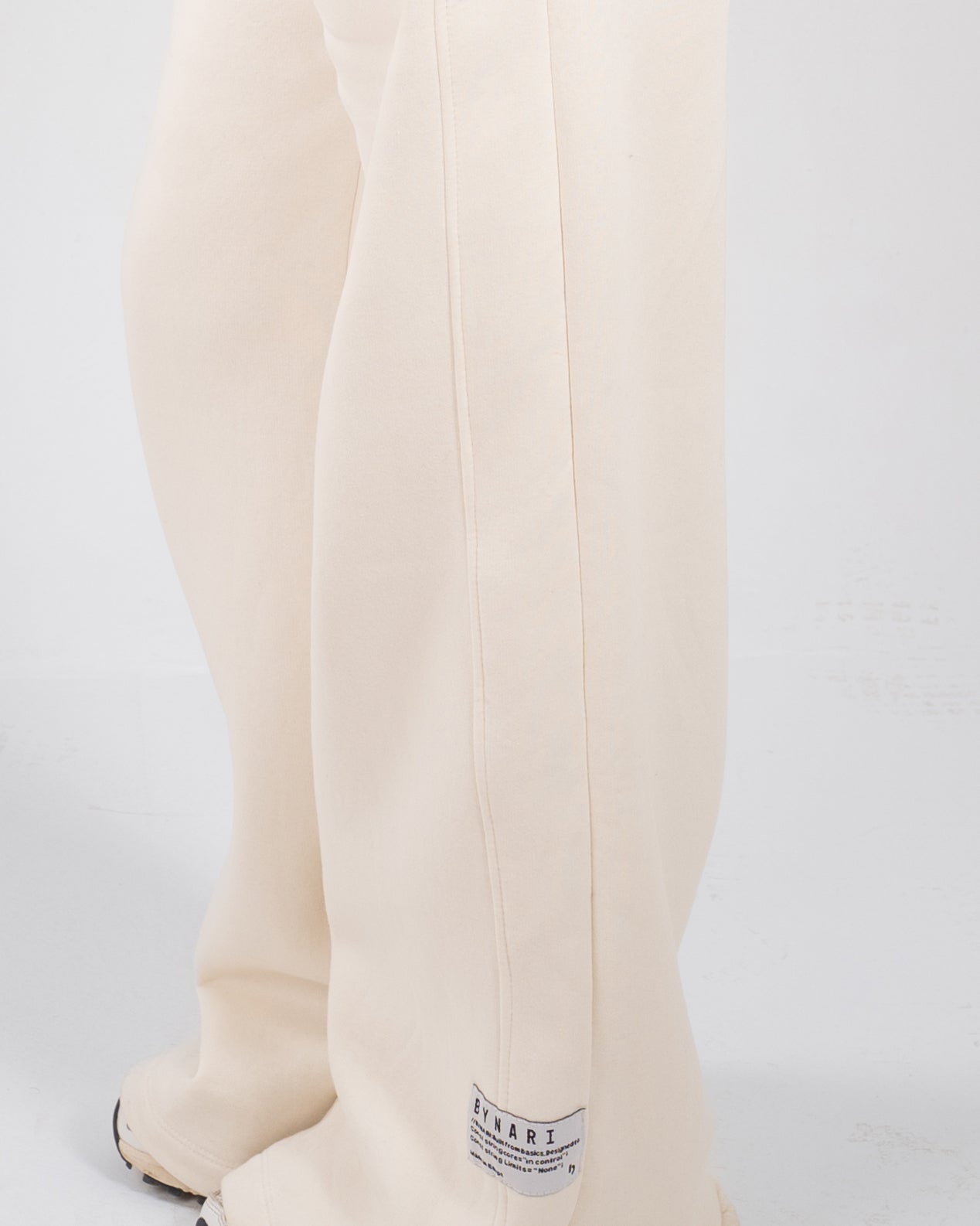 The Cozy Pants in Black