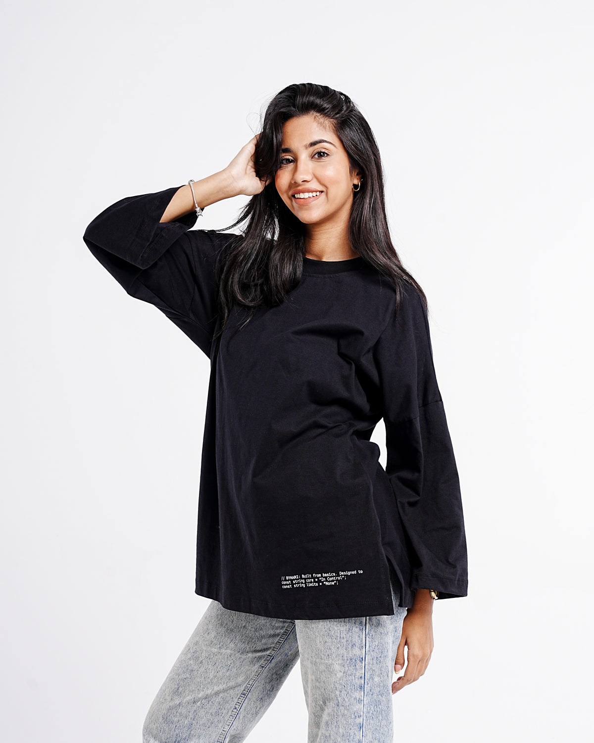 Relaxed Oversized Tee — Black